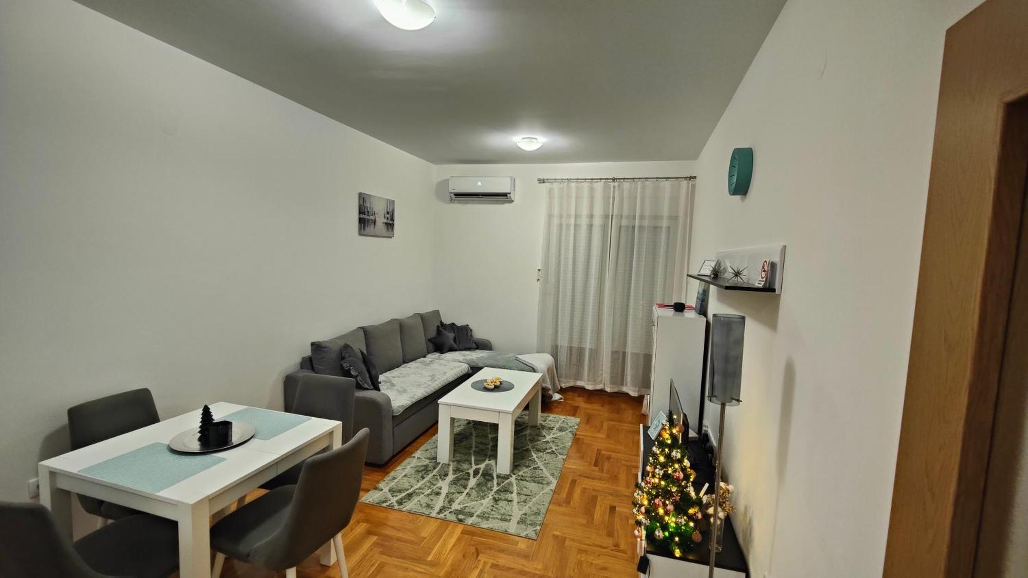 טרביניה Apartman Sunce מראה חיצוני תמונה